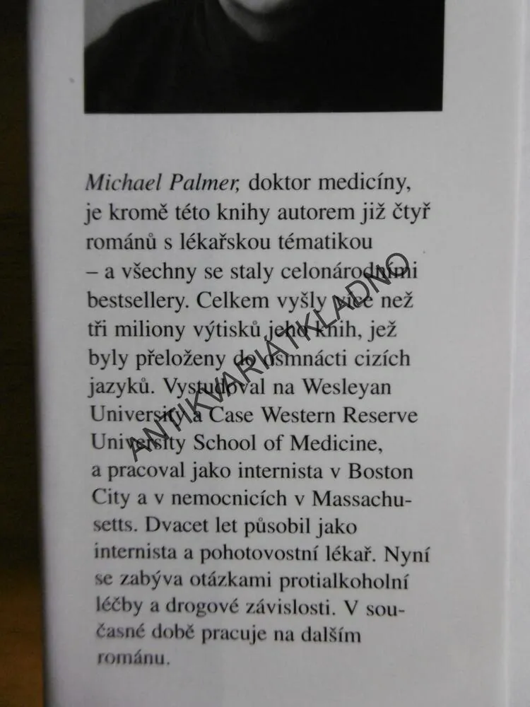 SMRTÍCÍ LÉČBA, MICHAEL PALMER, **an