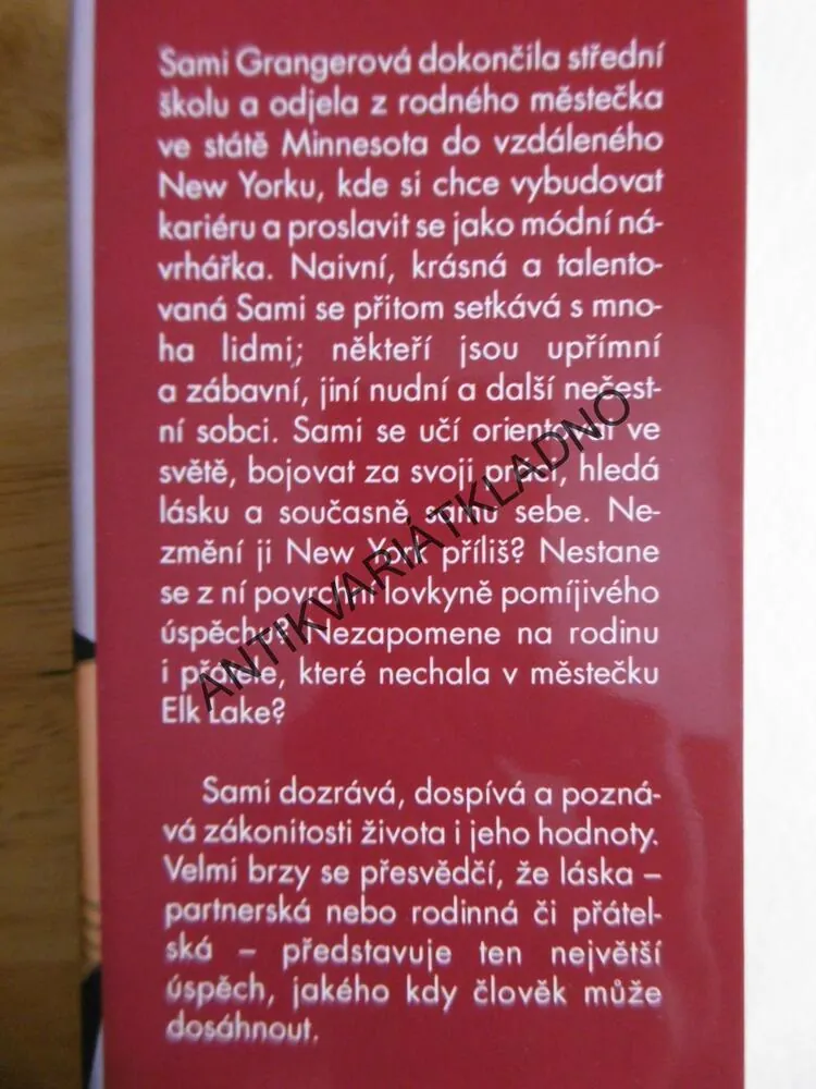 POVOLENÉ ŠVY, NANCY KRULÍKOVÁ, **an