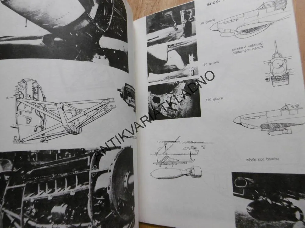 SPITFIRE MK V., AERO TEAM 2., PRO MODELÁŘE, LETADLO,