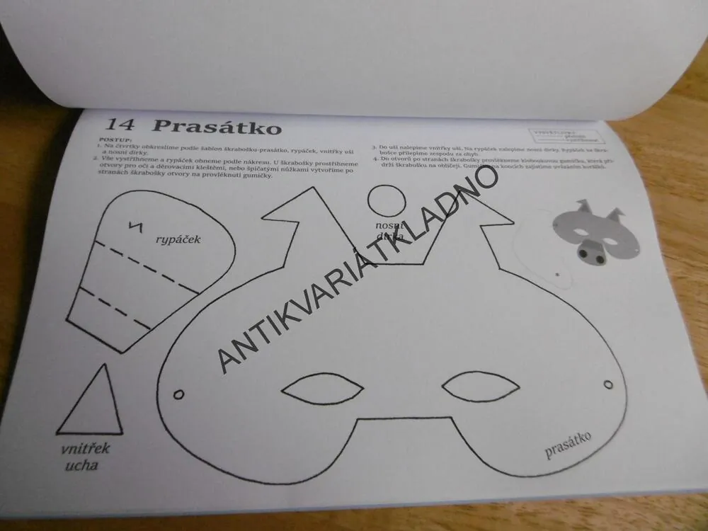 PANÁK, PAPÍROVÝ NÁPADNÍK, KARNEVAL, DOLEJŠKOVI, **an