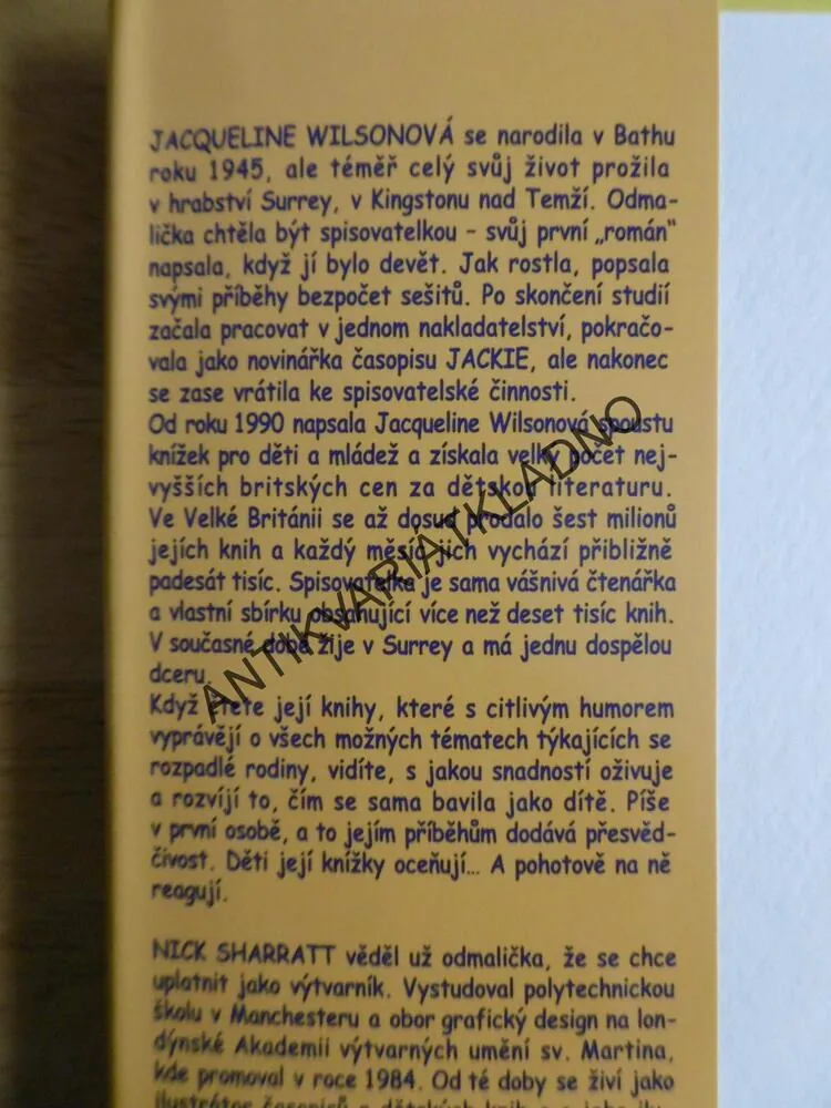 KOČIČÍ MUMIE, JACQUELINE WILSONOVÁ