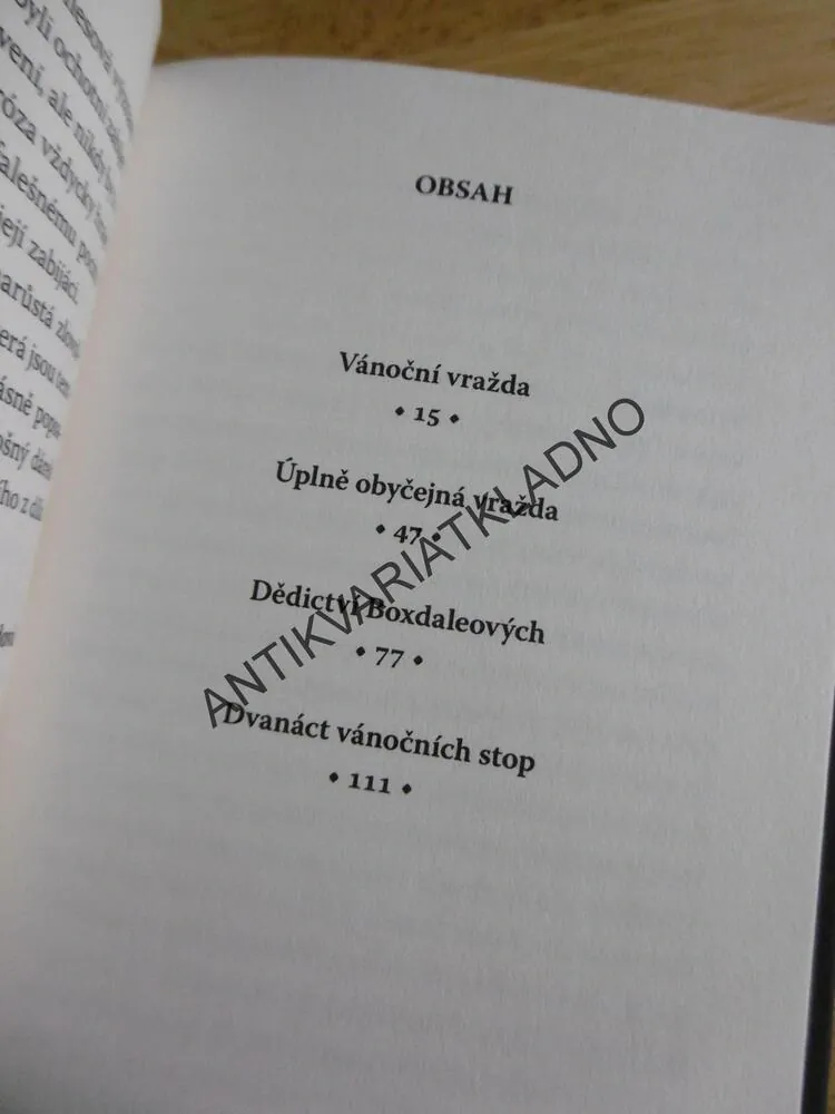 VÁNOČNÍ VRAŽDA A JINÉ POVÍDKY, P.D.JAMESOVÁ
