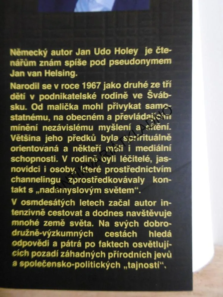 KDO SE BOJÍ SMRTI? JAN VAN HELSING