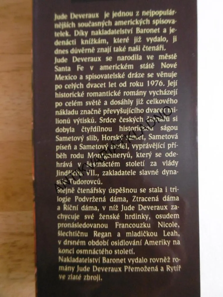 PANNA A KRÁL, JUDE DEVERAUX, **an