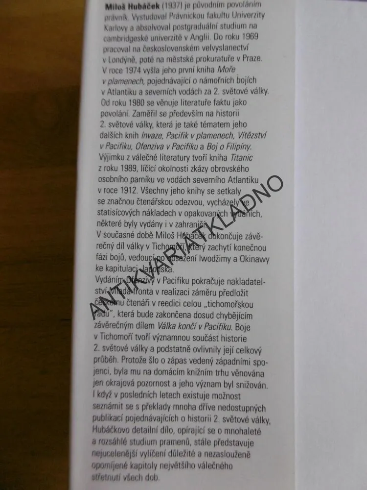 OFENZIVA V PACIFIKU, MILOŠ HUBÁČEK, **an