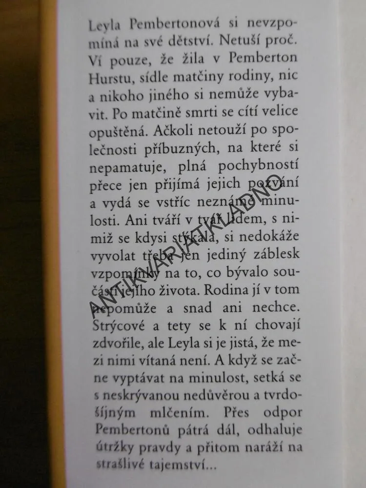 VOLÁNÍ MINULOSTI, BARBARA WOOD,WOODOVÁ, **an