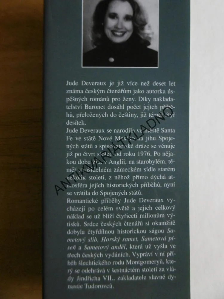 LEDOVÉ DVOJČE, JUDE DEVERAUX, **an