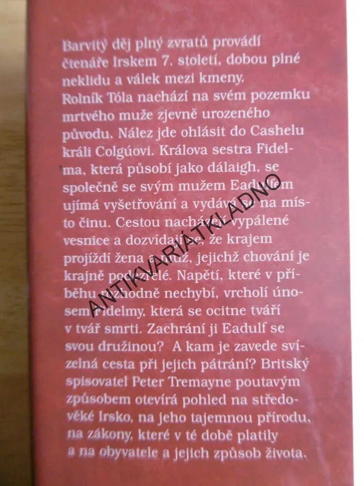 SEDMÁ POLNICE, PETER TREMAYNE