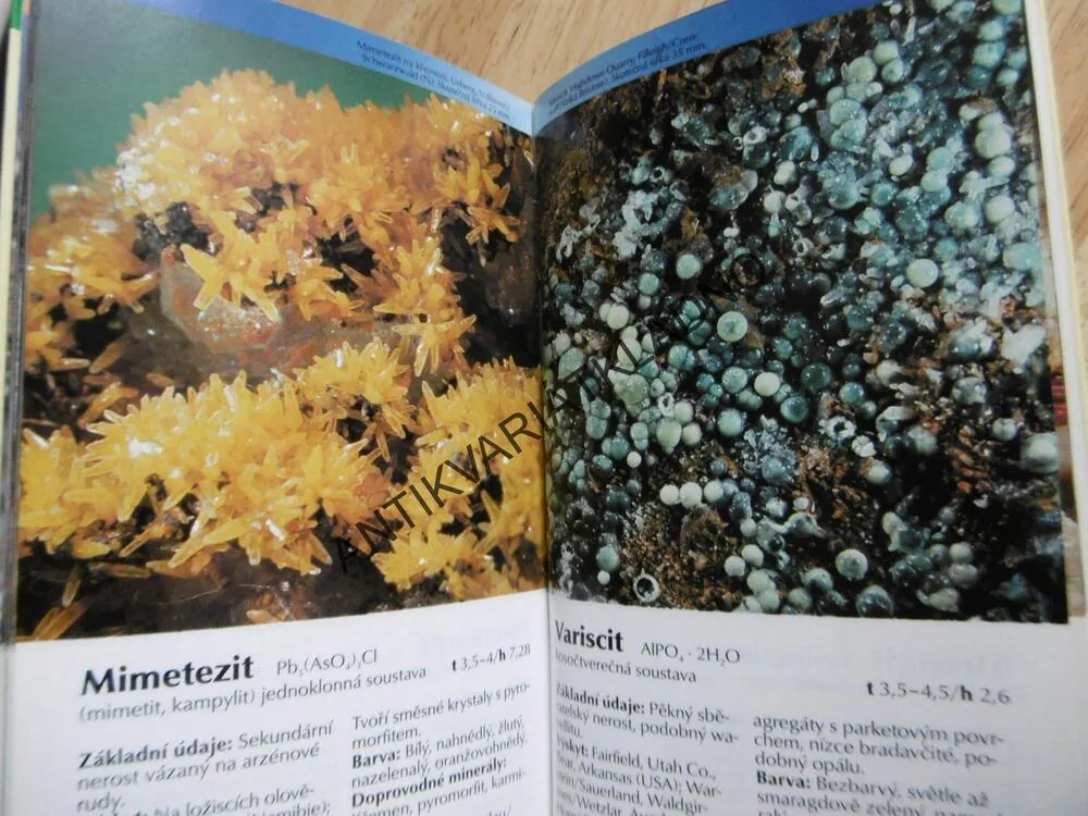 MINERÁLY, DRAHOKAMY A KRYSTALY, PŘÍRODA DO KAPSY