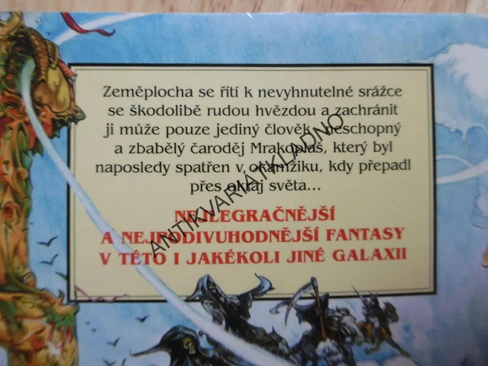 LEHKÉ FANTASTIČNO, ÚŽASNÁ ZEMĚPLOCHA, TERRY PRATCHETT