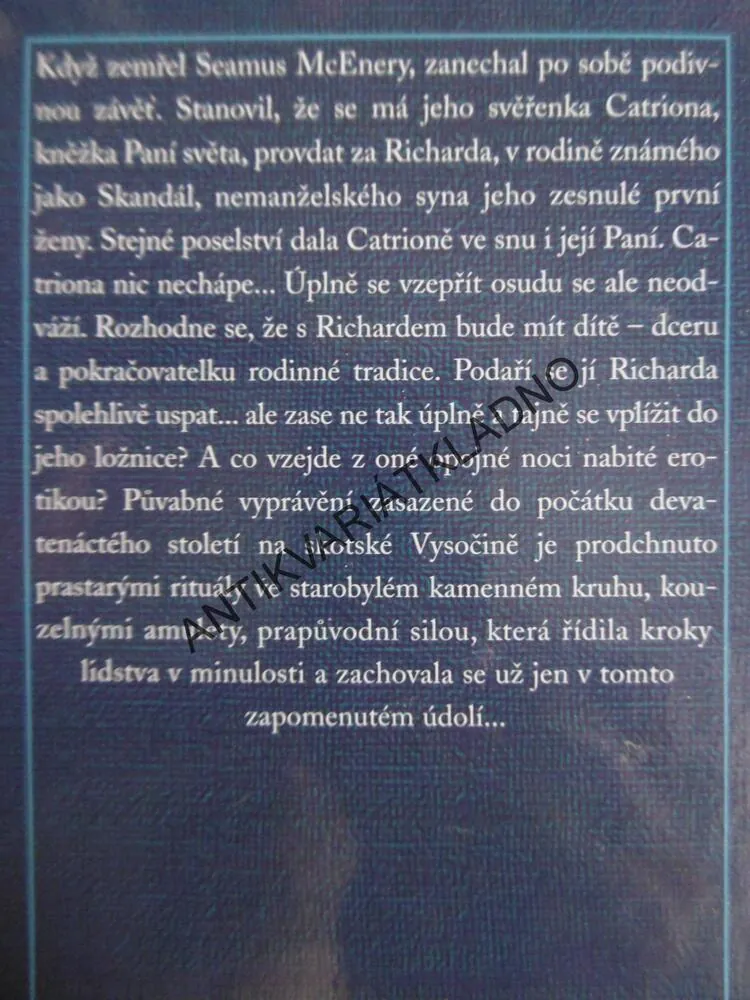 SVŮDNÁ ČARODĚJKA, STEPHANIE LAURENSOVÁ