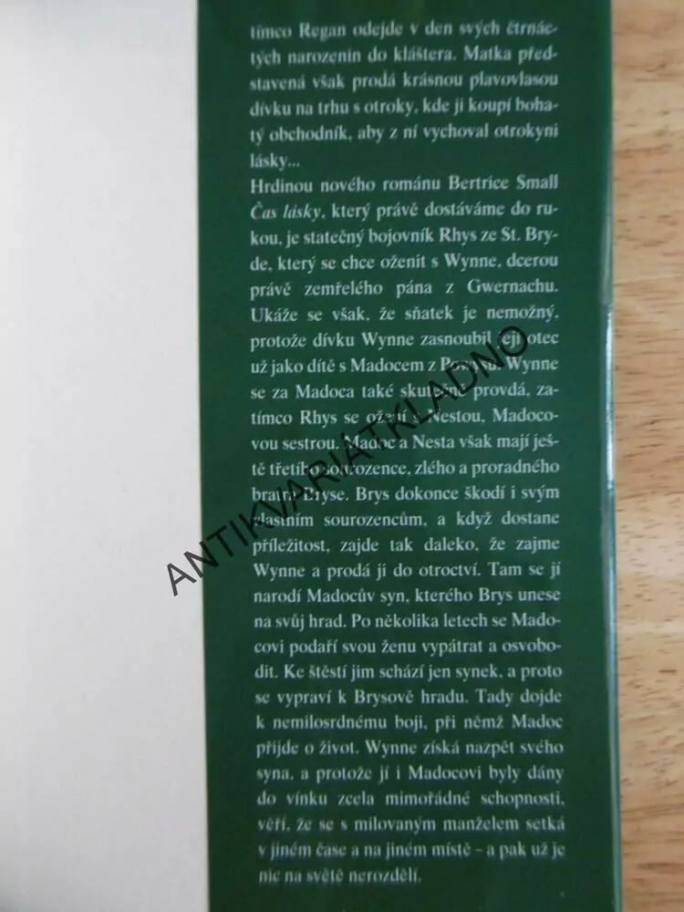 ČAS LÁSKY, BERTRICE SMALL, 