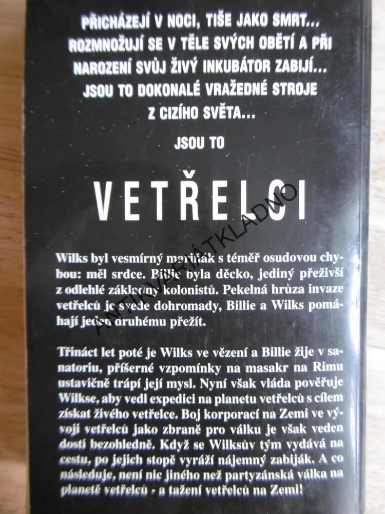 VETŘELCI, ALIENS, HNÍZDO NA ZEMI, STEVE PERRY