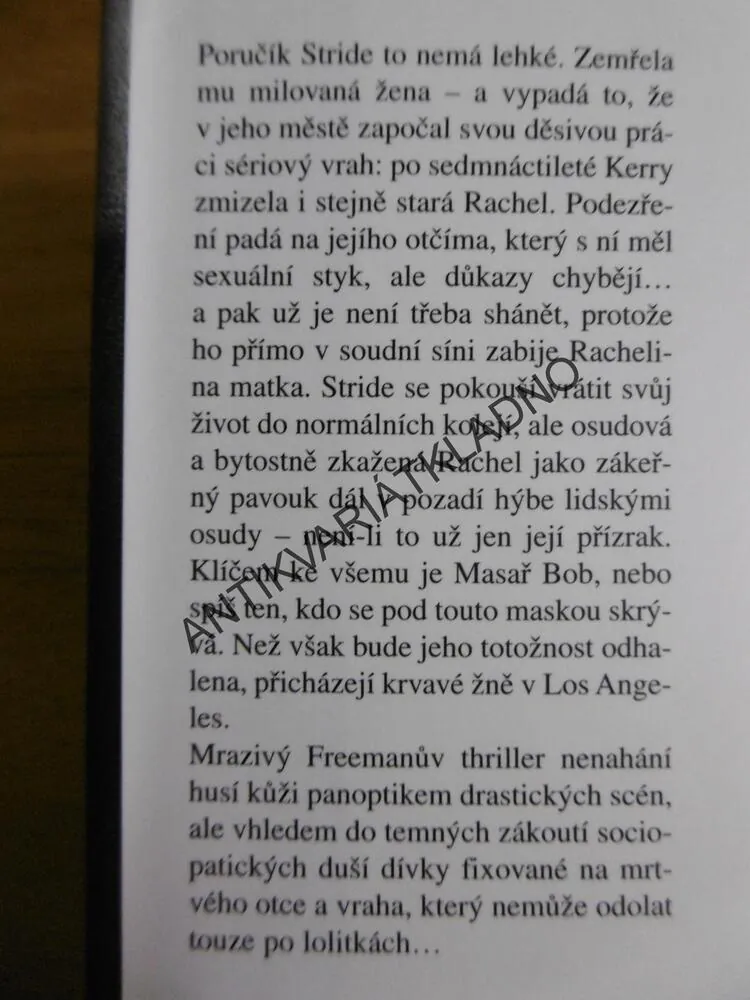 ZKAŽENOST, BRIAN FREEMAN, **an