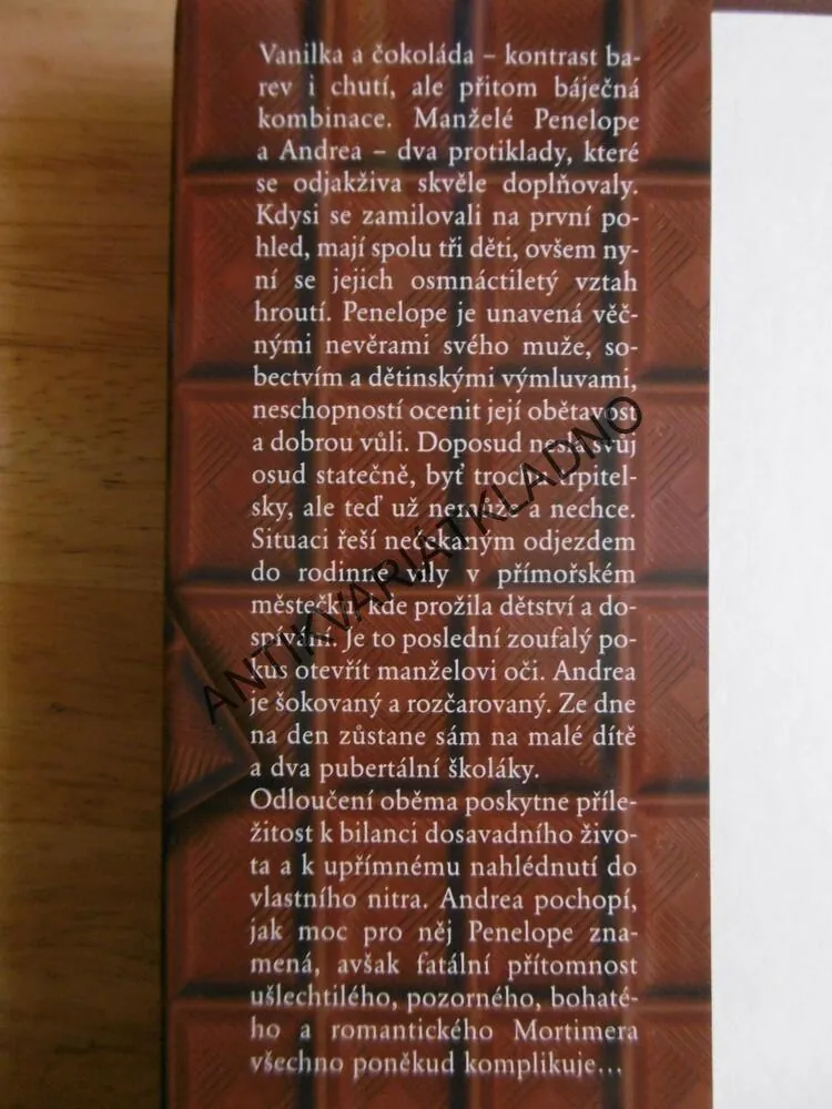 VANILKA A ČOKOLÁDA, SOEVA CASATI, **an