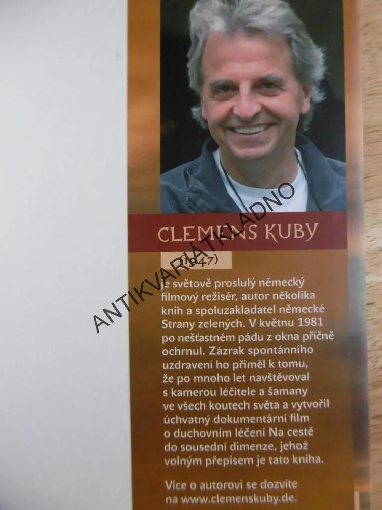 NA CESTĚ DO SOUSEDNÍ DIMENZE, CLEMENS KUBY