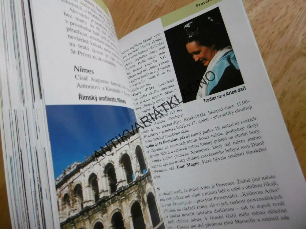 FRANCIE - PRŮVODCE DO KAPSY, BERLITZ, **an
