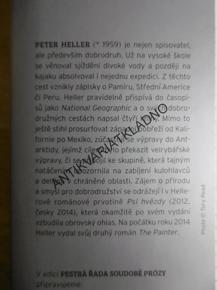 PSÍ HVĚZDY, PETER HELLER, **an