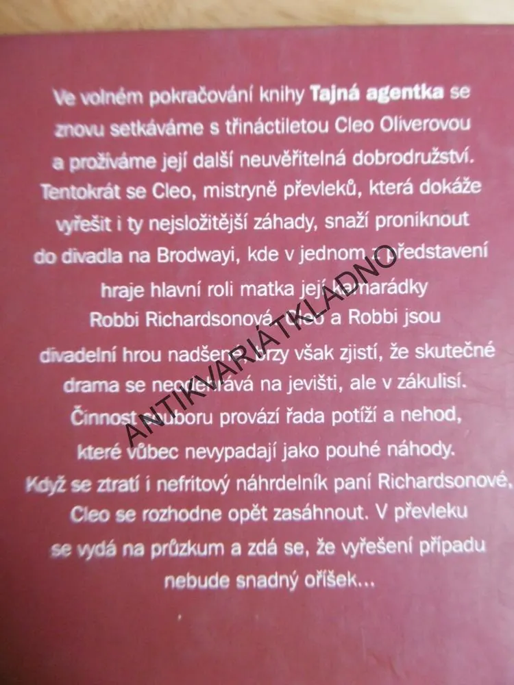 TAJNÁ AGENTKA, ZLOČIN V ZÁKULISÍ, ANNE SCOTTOVÁ, **an
