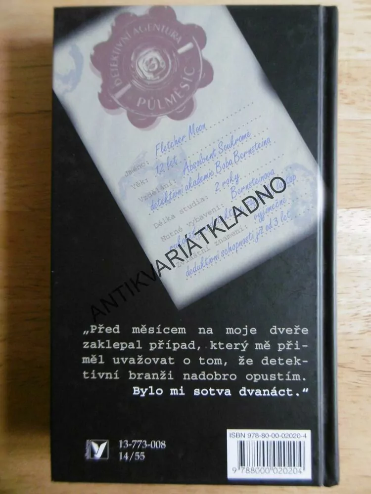 DETEKTIVNÍ AGENTURA PŮLMĚSÍC, EOIN COLFER, **an