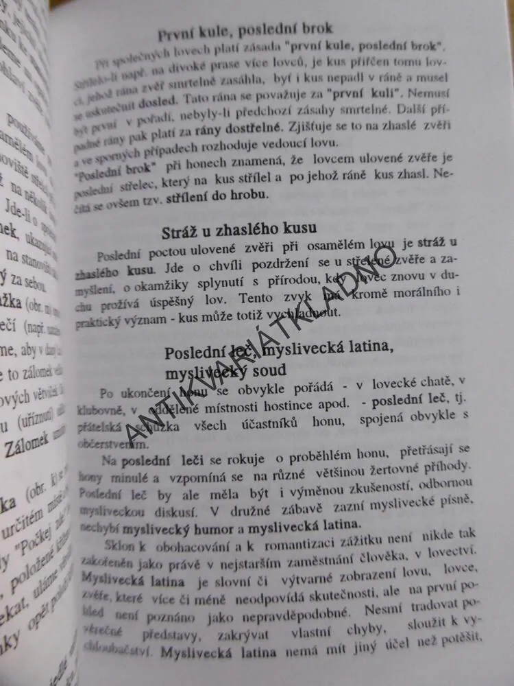 MYSLIVECKÁ MLUVA, JAROMÍR KOVAŘÍK, MYSLIVOST