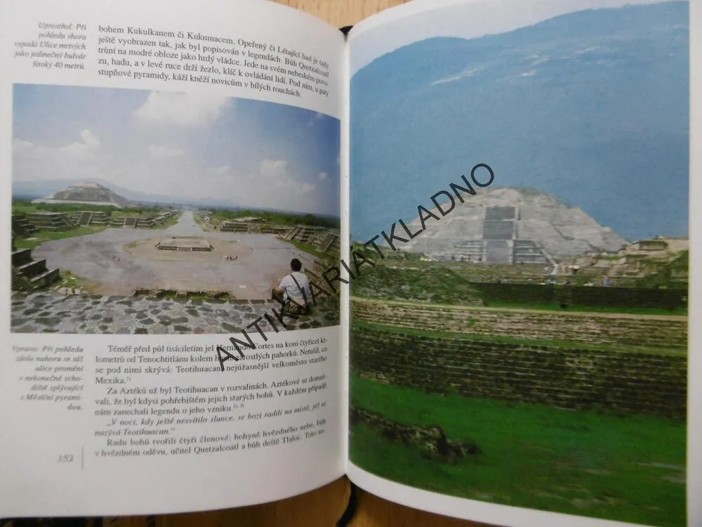 PO STOPÁCH VŠEMOCNÝCH, ERICH VON DÄNIKEN, **an