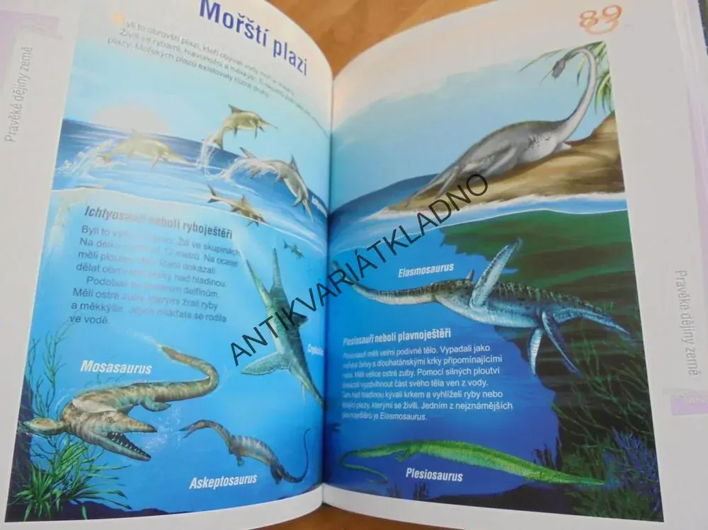 PRAVĚKÉ DĚJINY ZEMĚ, DĚTSKÁ ILUSTROVANÁ ENCYKLOPEDIE, DINOSAURUS, **an