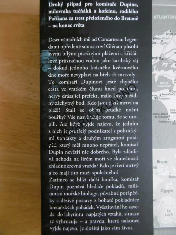 BRETAŇSKÝ PŘÍBOJ, JEAN-LUC BANNALEC, **an