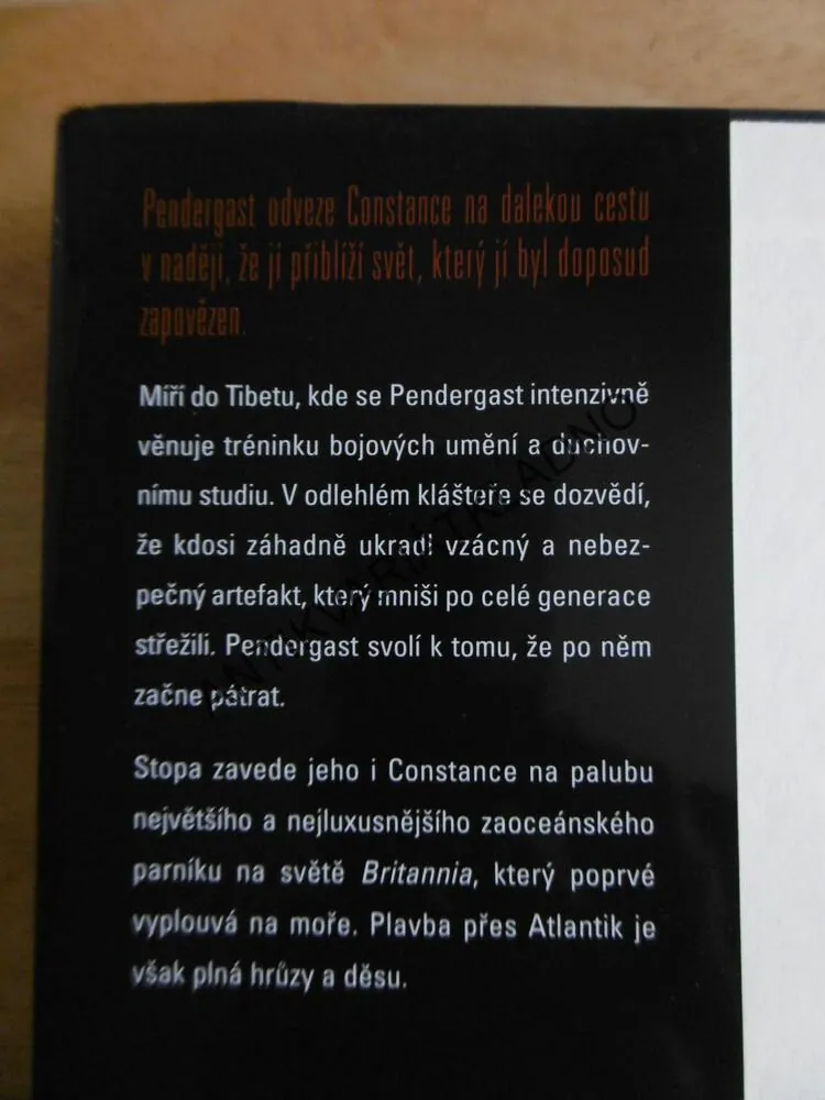 KOLO TEMNOTY, DOUGLAS PRESTON, LINCOLN CHILD