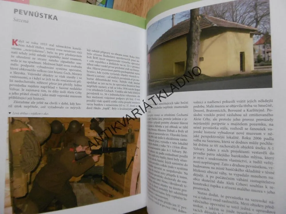 TOULAVÁ KAMERA 8., TOUŠLOVÁ, MARŠÁL, **an
