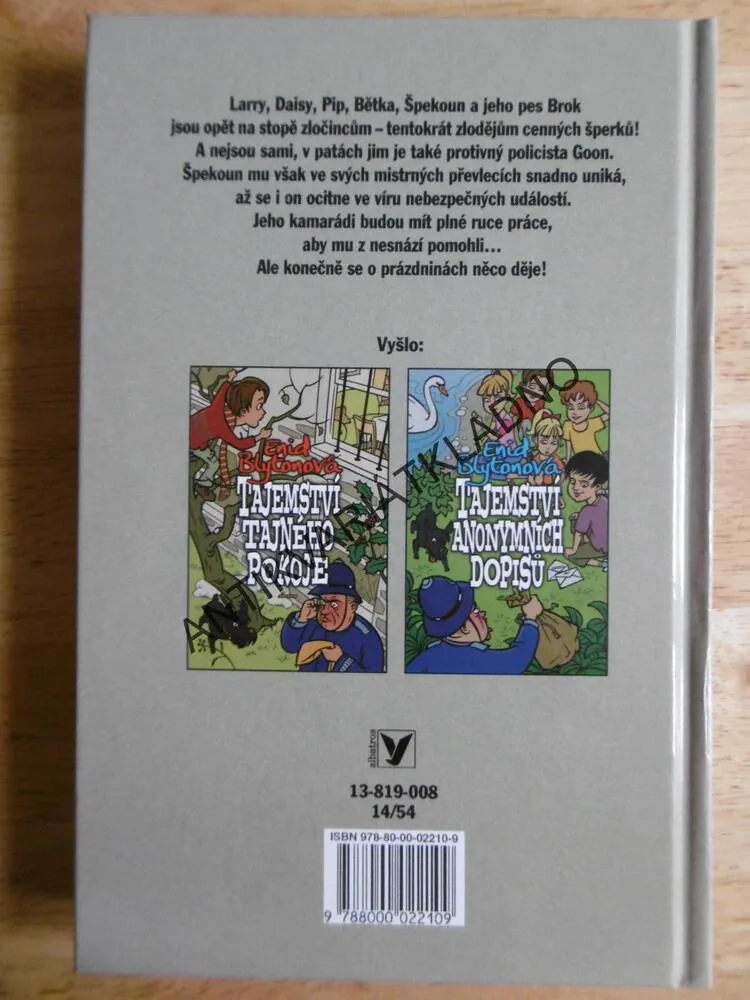 TAJEMSTVÍ ZTRACENÉHO NÁHRDELNÍKU, ENID BLYTONOVÁ, **an