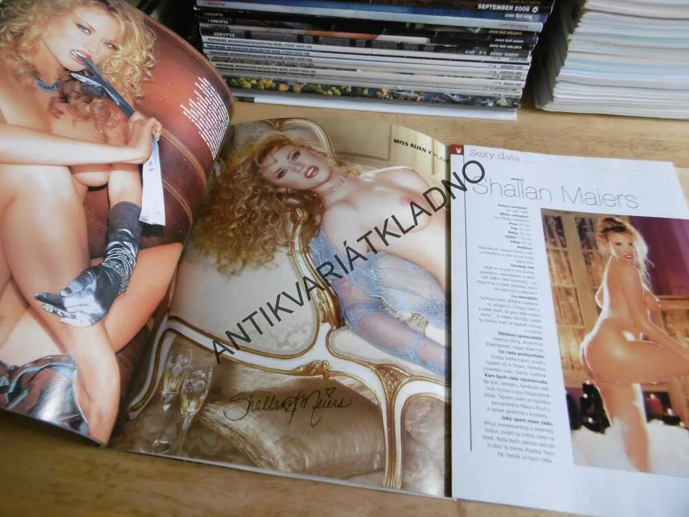 PLAYBOY, 10/2002, VERONIKA ZEMANOVÁ, HARRISON FORD