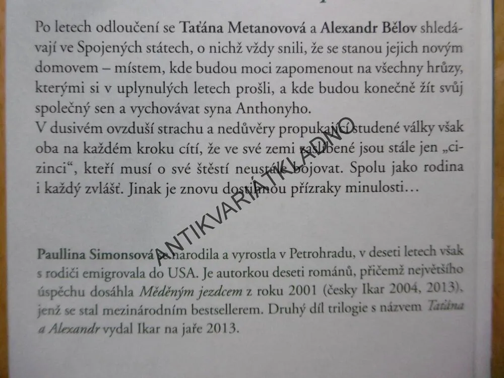 LETNÍ ZAHRADA, PAULLINA SIMONSOVÁ, **an