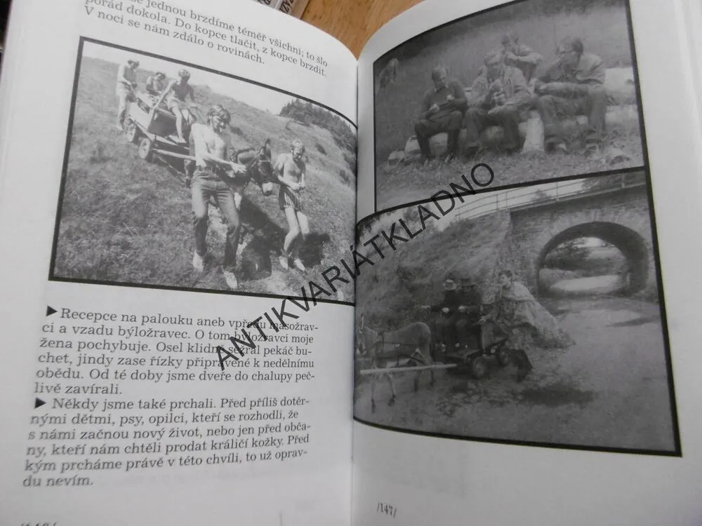PUTOVÁNÍ S OSLEM, MILOSLAV ŠIMEK, JOSEF FOUSEK, **an