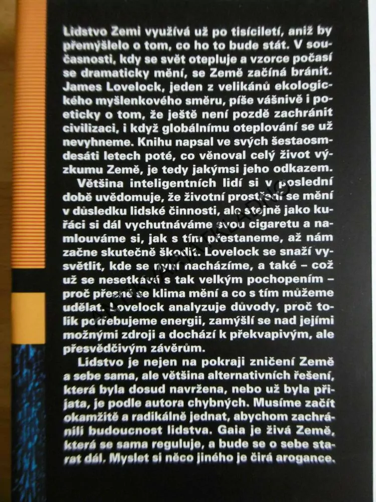 GAIA VRACÍ ÚDER, JAMES LOVELOCK, 