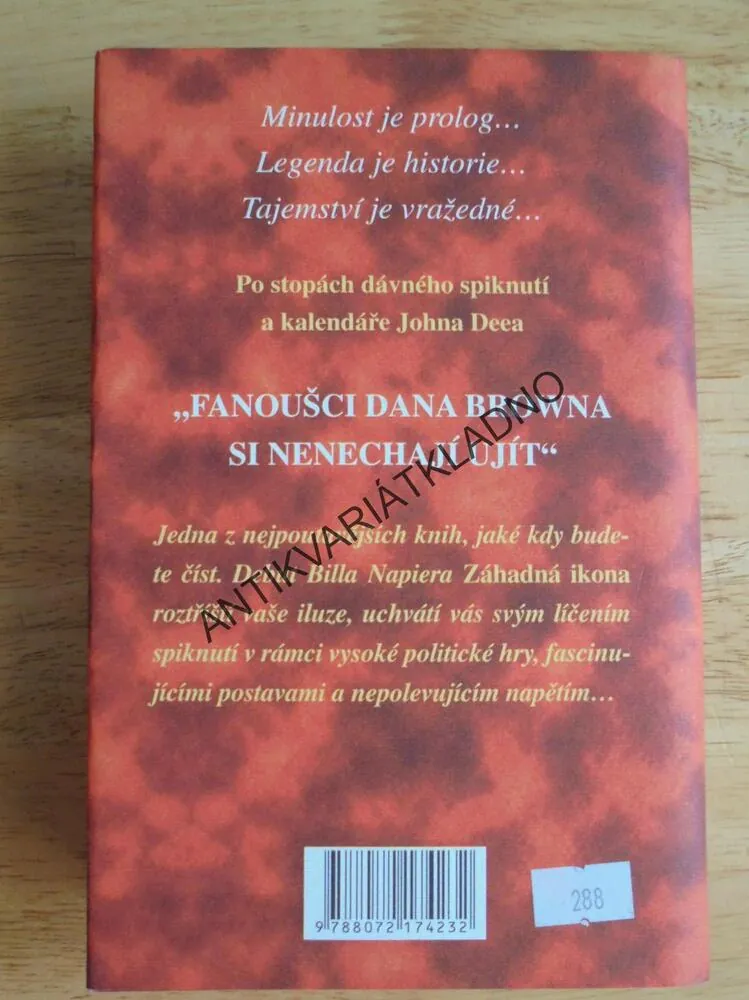 ZÁHADNÁ IKONA, BILL NAPIER, **an