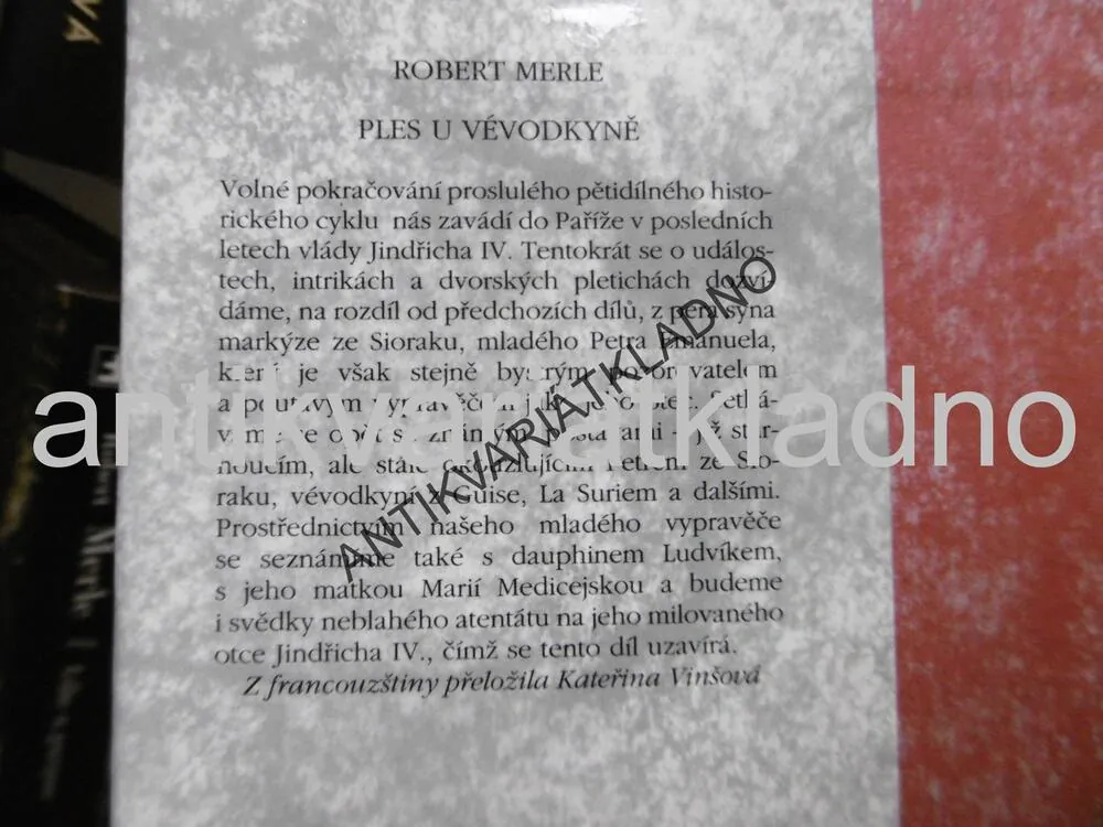 PLES U VÉVODKYNĚ, ROBERT MERLE,