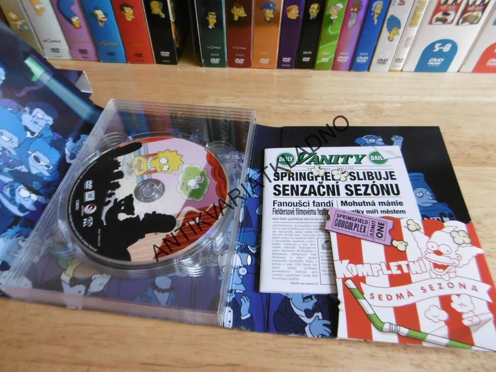 SIMPSONOVI, KOMPLETNÍ SEDMÁ SÉRIE, 3 DVD FILM