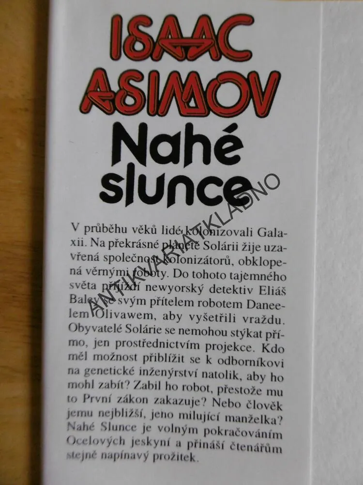 NAHÉ SLUNCE, ISAAC ASIMOV