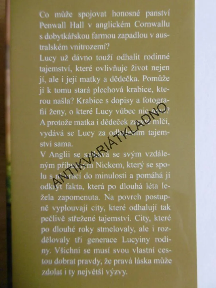 UTAJENÁ LÉTA, BARBARA HANNAY