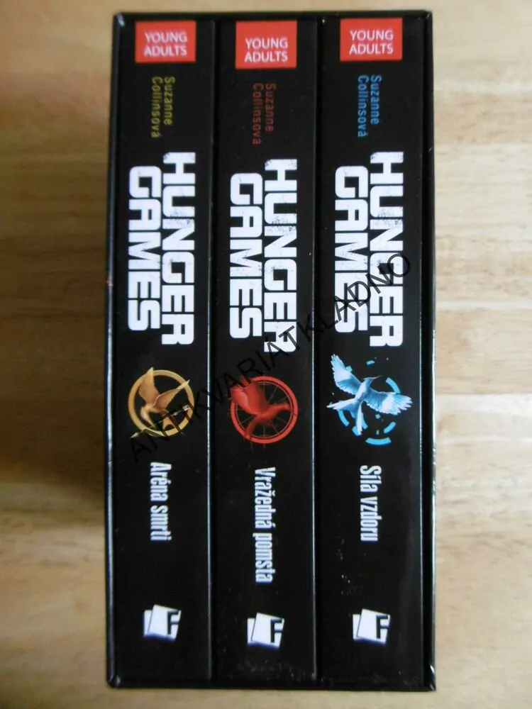 HUNGER GAMES, 1-3, SUZANNE COLLINSOVÁ