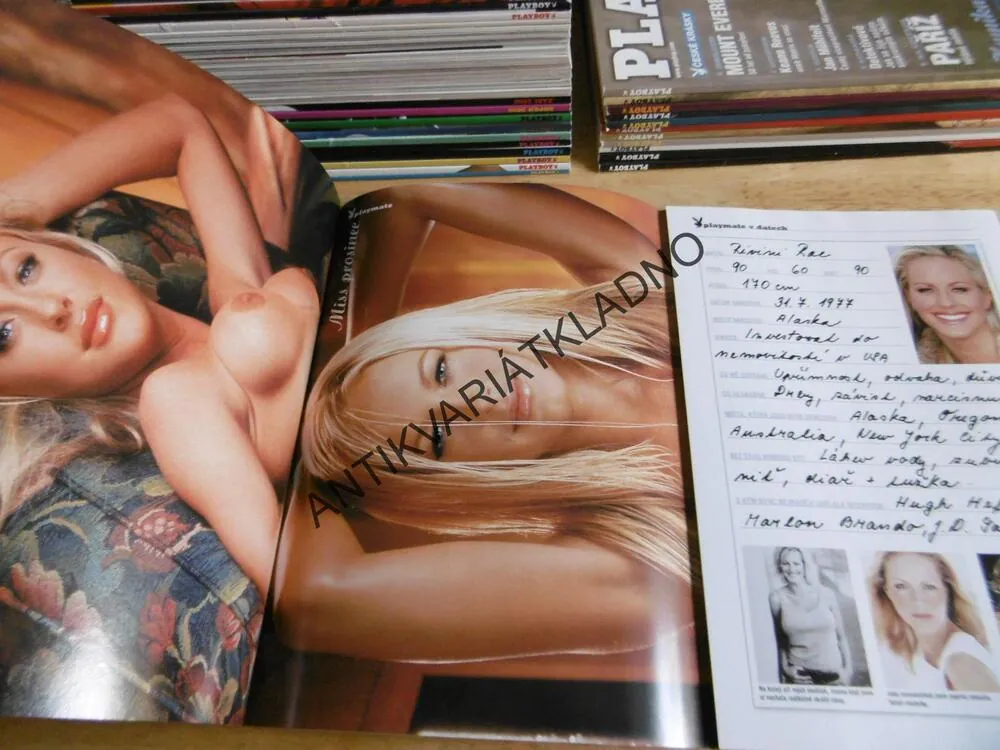 PLAYBOY, 12/2003, SHANNEN DOHERTY