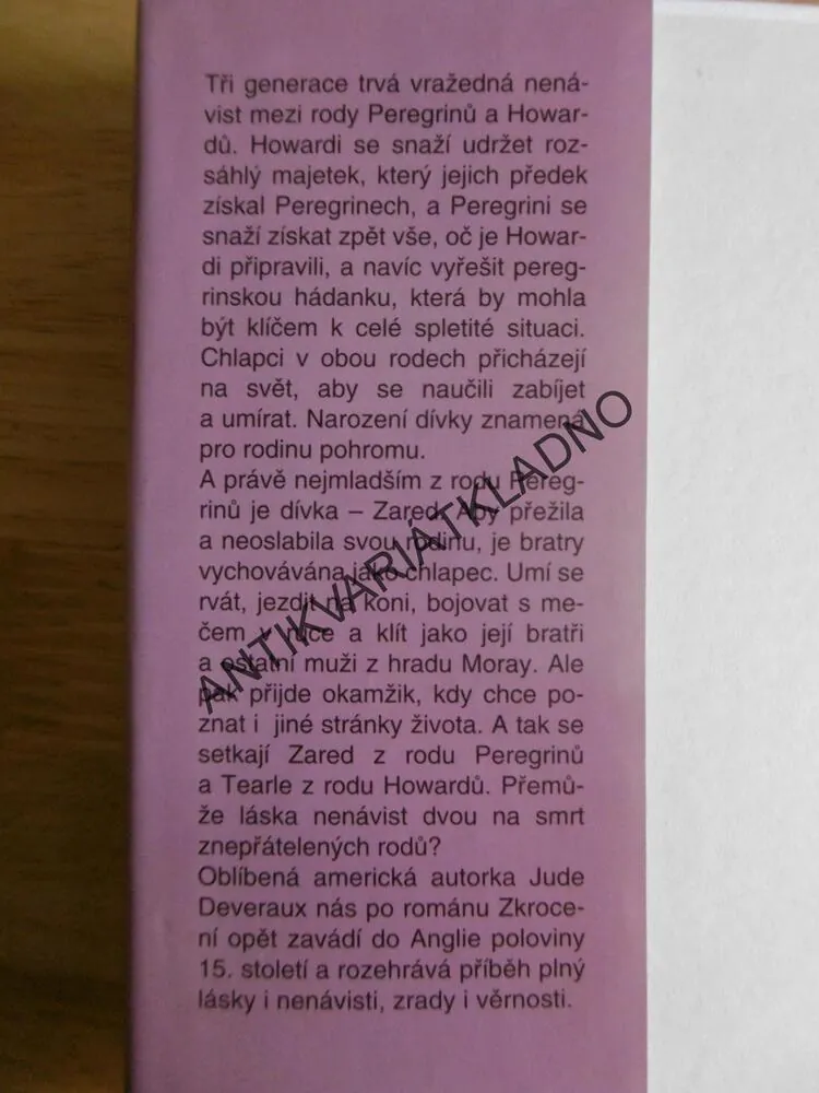 PŘEMOŽENÁ, JUDE DEVERAUX, **an