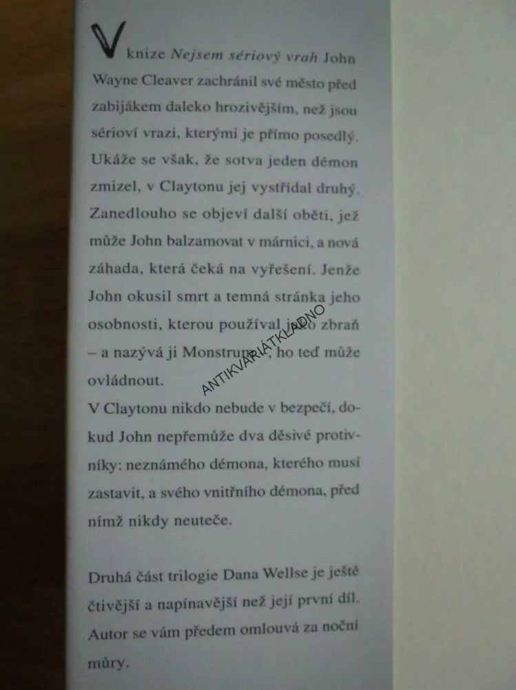 JÁ MONSTRUM, DAN WELLS, THRILLER