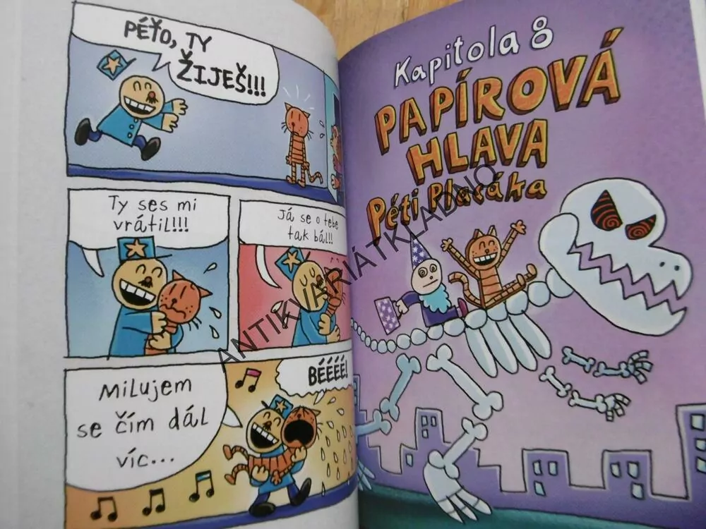 DOGMAN, UTRŽENÝ ZE ŘETĚZU, DAV PILKEY, KOMIKS