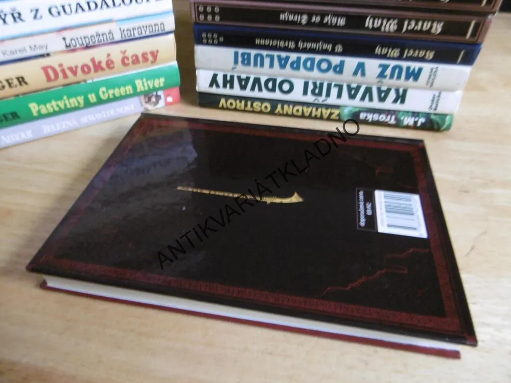TAJEMSTVÍ BABYLONSKÉ VĚŽE, KAREL MAY, MILAN FIBIGER, 2000, **an