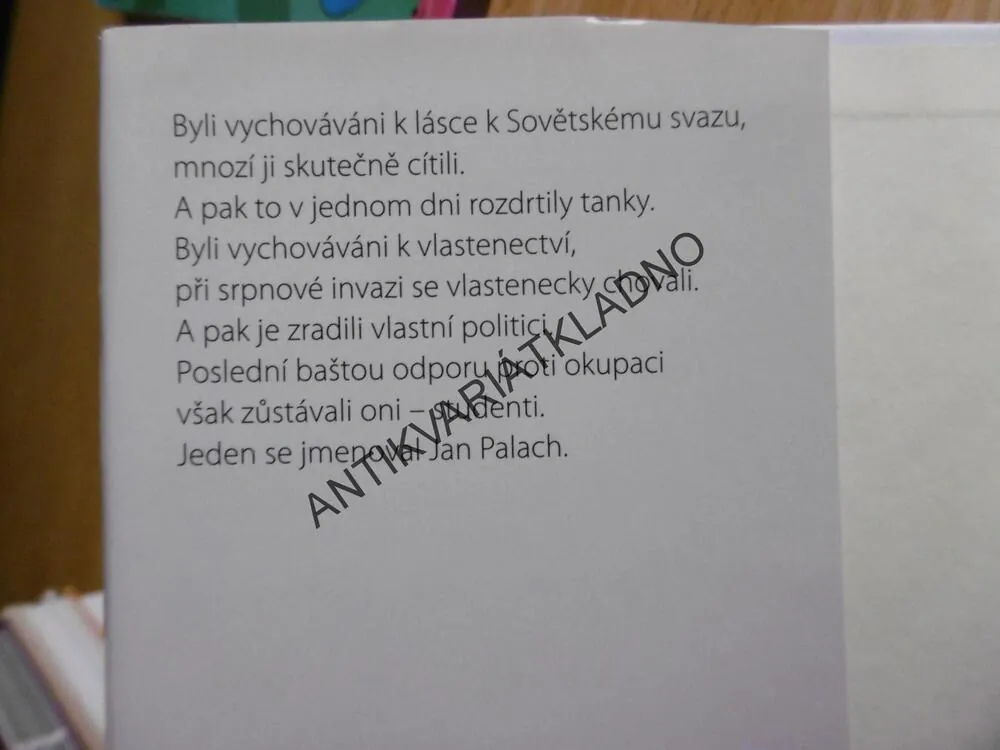 SLUNCE V ÚPLŇKU, PŘÍBĚH JANA PALACHA, LENKA PROCHÁZKOVÁ, **an