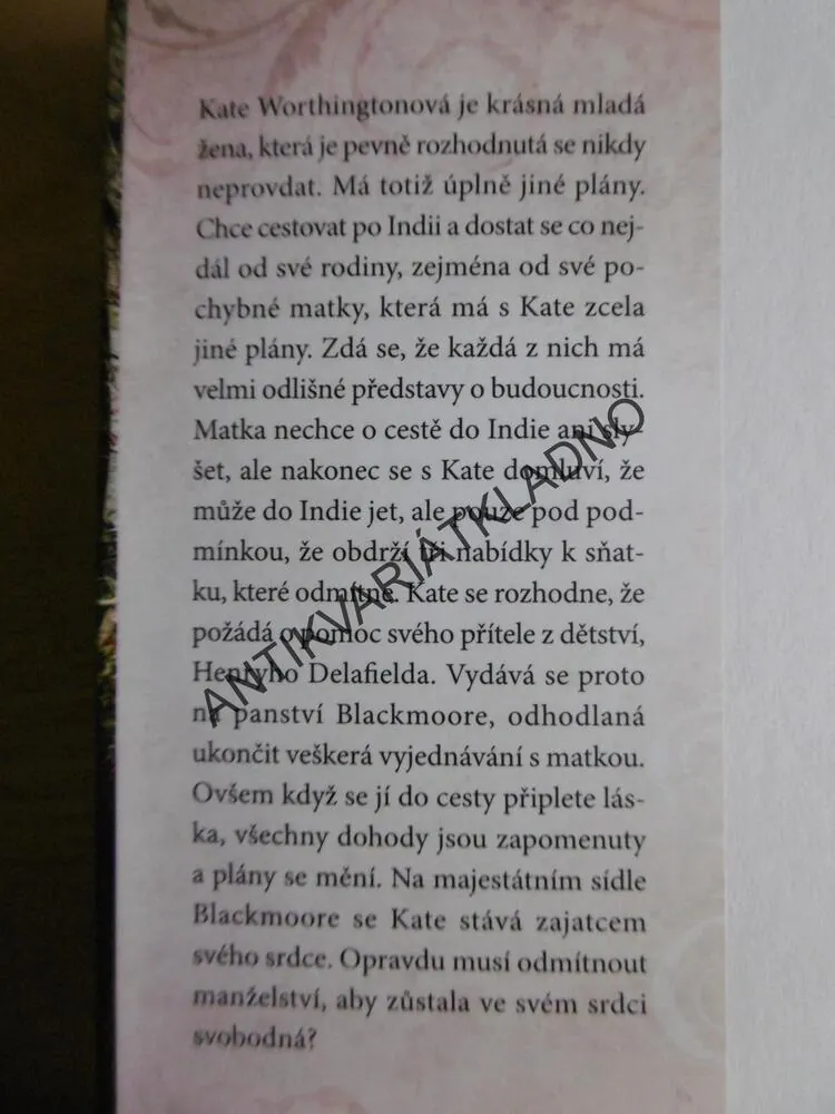 SÍDLO BLACKMOORE, JULIANNE DONALDSONOVÁ, **an
