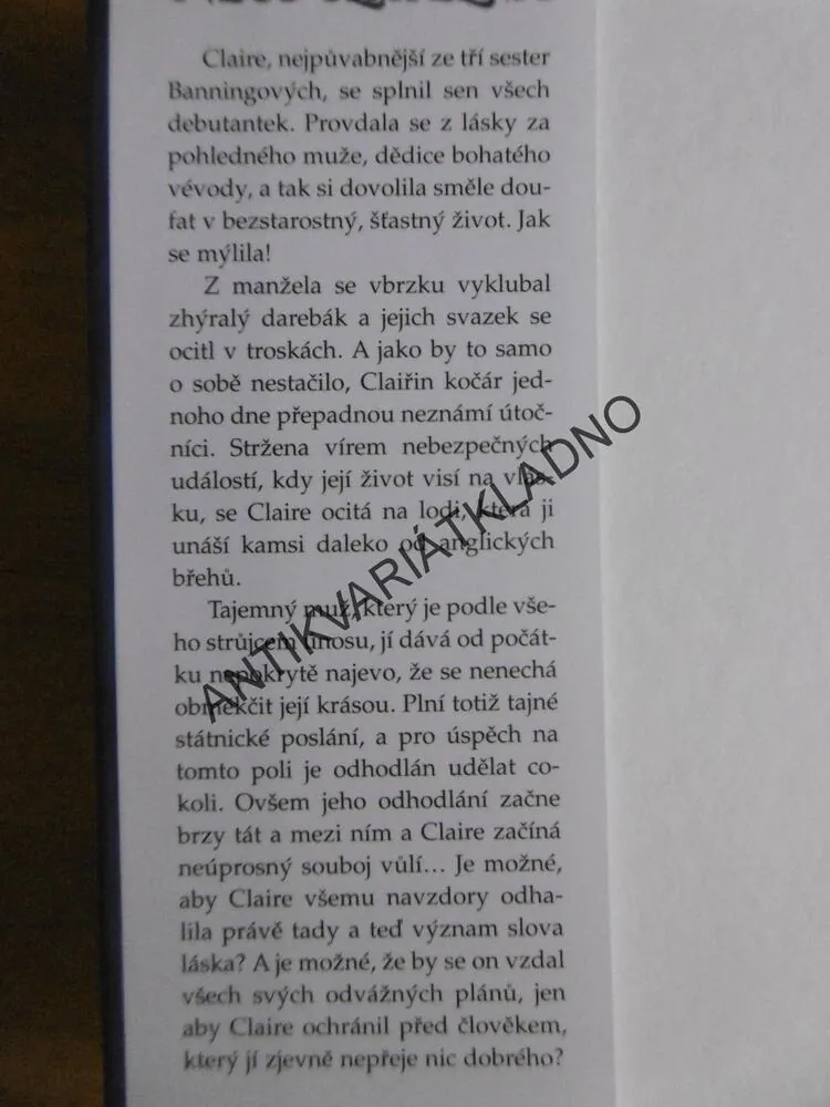 NEODOLATELNÁ, KAREN ROBARDS, **an