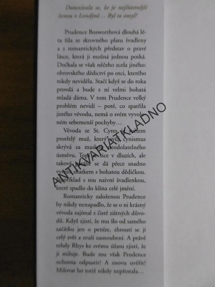PLETICHY KRÁSNÉHO VÉVODY, LAURA LEE GUHRKE, **an